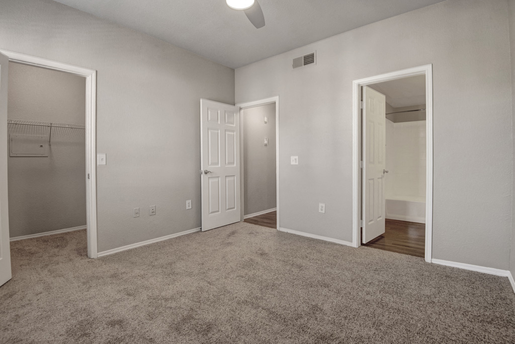 Primary Bedroom| The Catherine Townhomes in Scottsdale