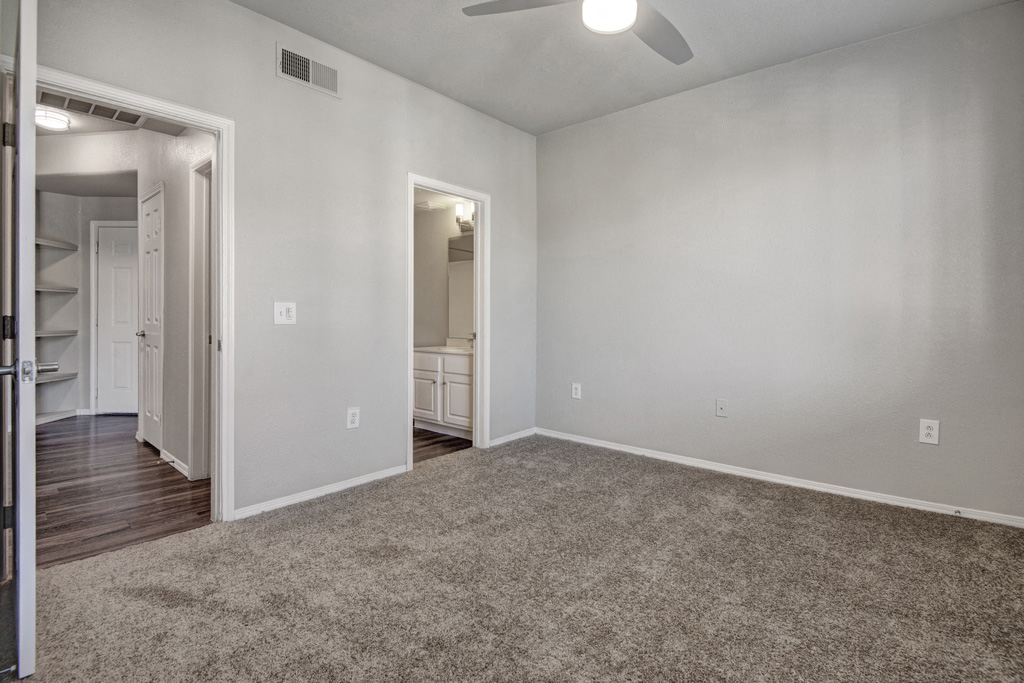 Primary Primary Bedroom| The Catherine Townhomes in Scottsdale| The Catherine Townhomes in Scottsdale