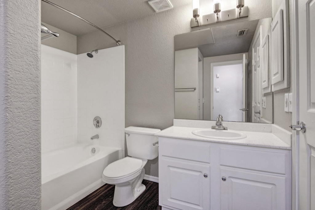 Bathroom | The Catherine Townhomes in Scottsdale