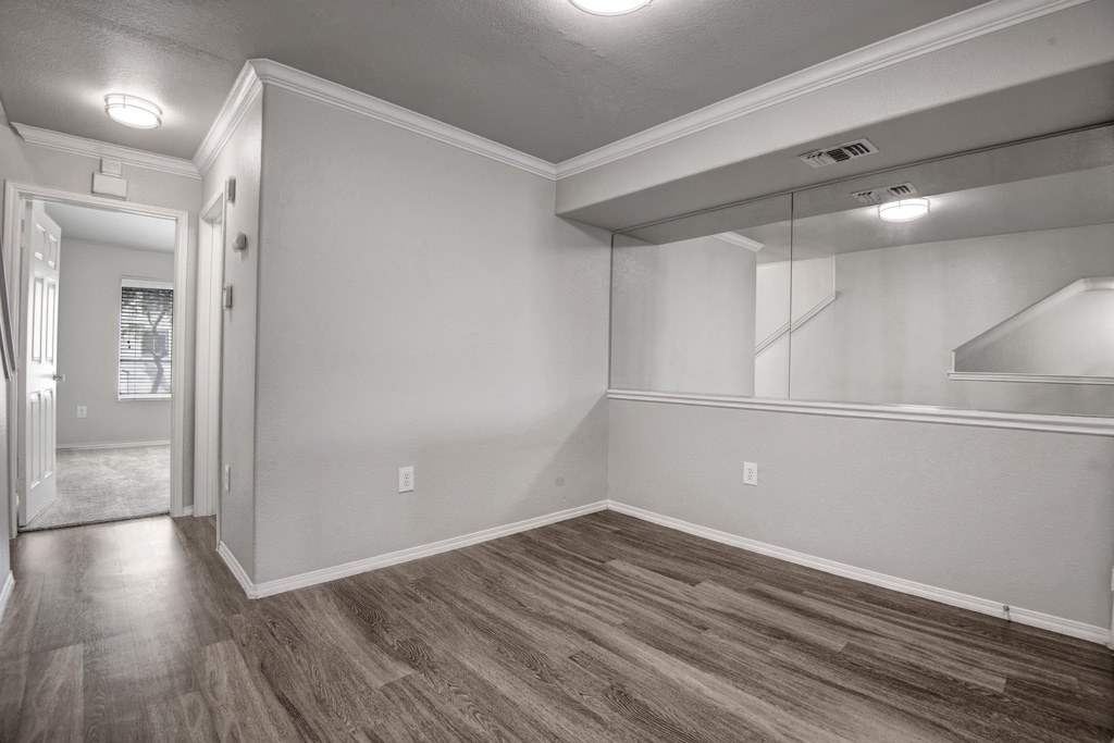 Dining | The Catherine Townhomes in Scottsdale