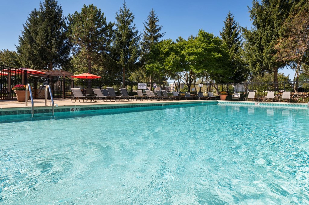 the swimming pool at the resort at governors crossing