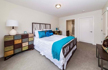 1 Whittemore Avenue 4 Beds Apartment for Rent - Photo Gallery 3