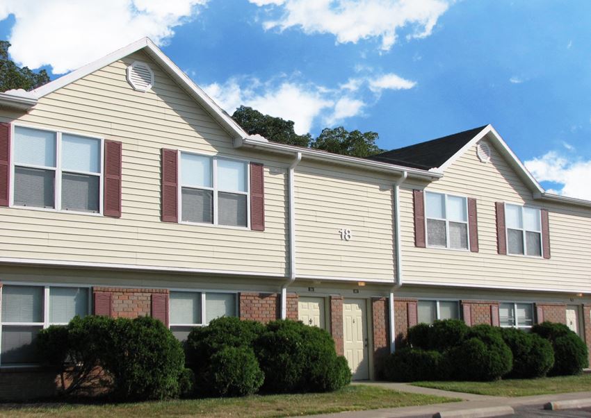 3023 Country Place Court 3 Beds Apartment, Townhouse, Affordable for Rent - Photo Gallery 1