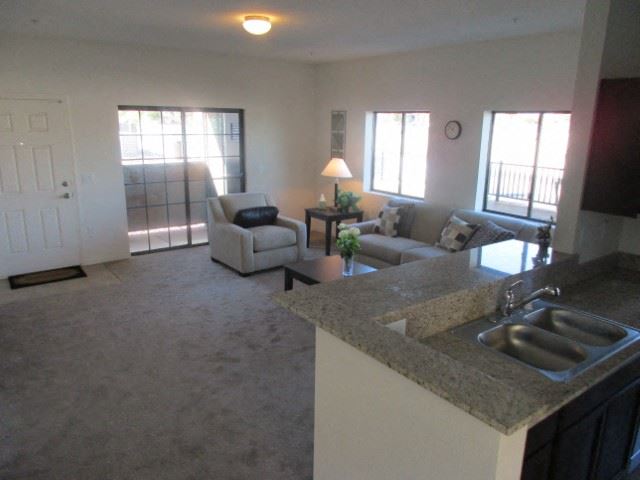 4425 West Rome Blvd 2 Beds Apartment for Rent - Photo Gallery 1