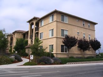 790 Vista Montana Drive #105 2-4 Beds Apartment for Rent