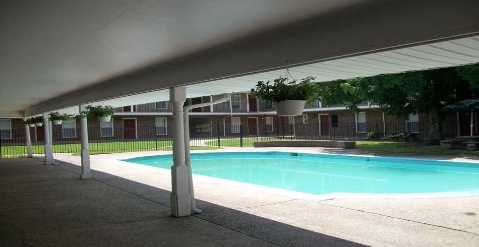 meadowbrook pool