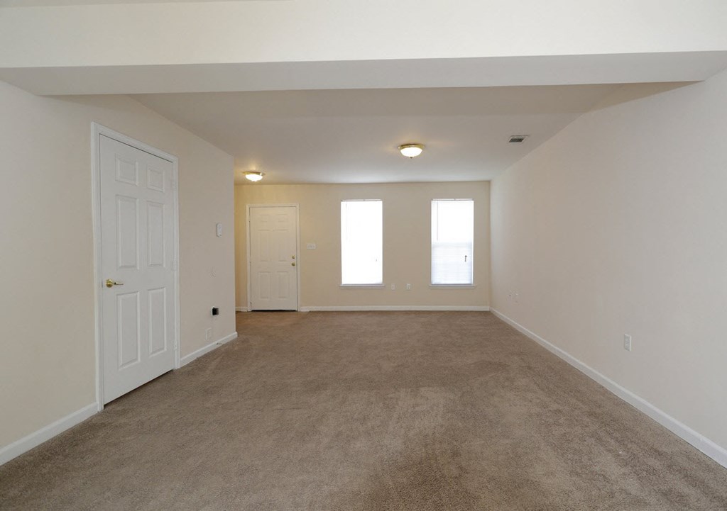 Spacious 2 and 3 bedroom townhomes at Ashley Midtown in savannah, Georgia