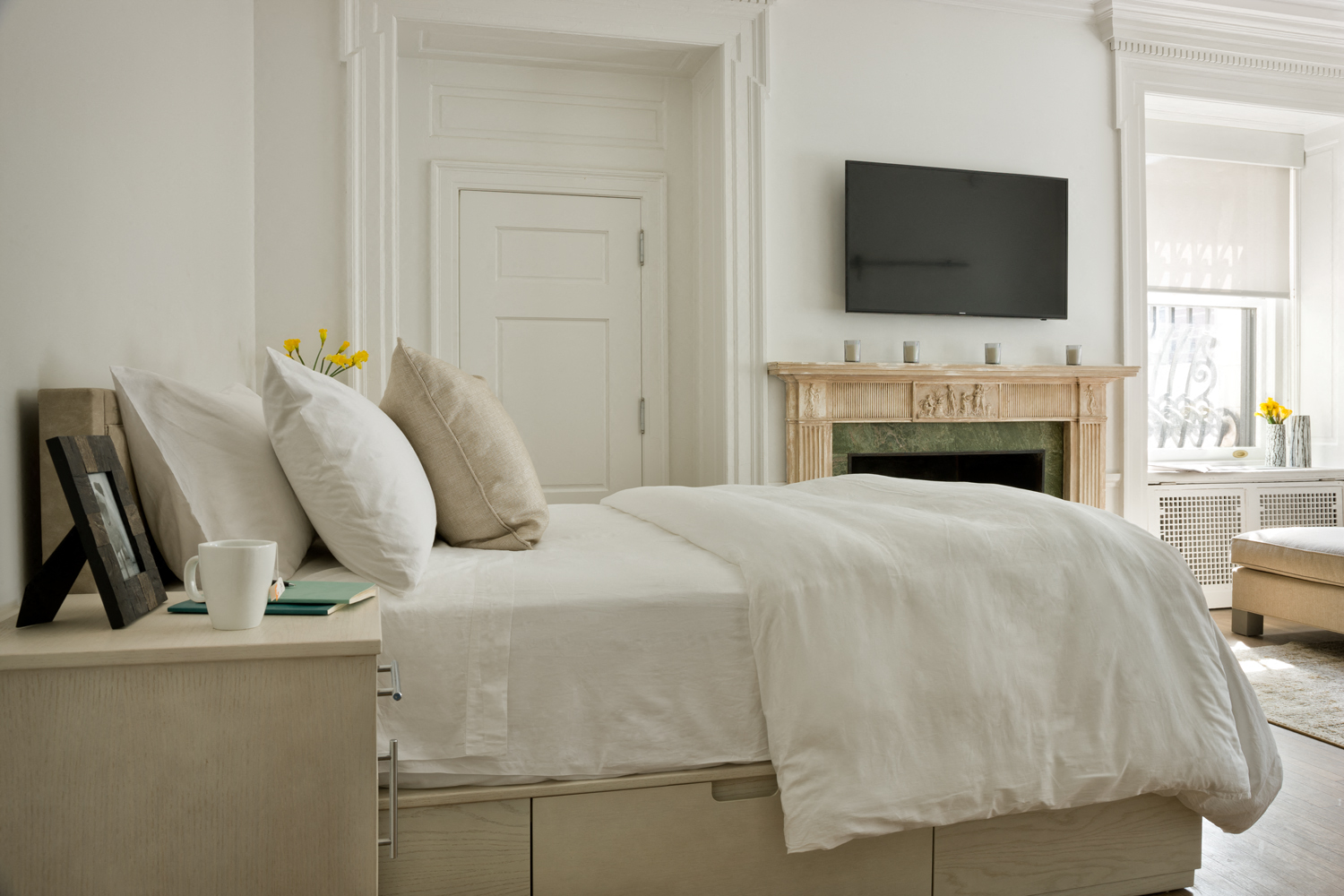 Sleeping Area with Fireplace and Plasma TV