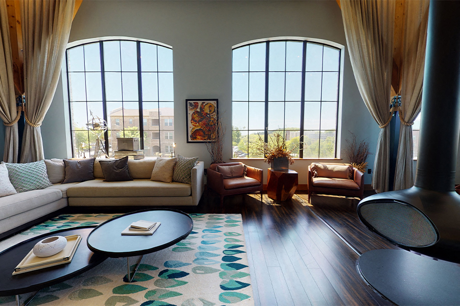 Berry Hill Apartments near Cool Springs Galleria - Cadence Cool Springs entertainment lounge