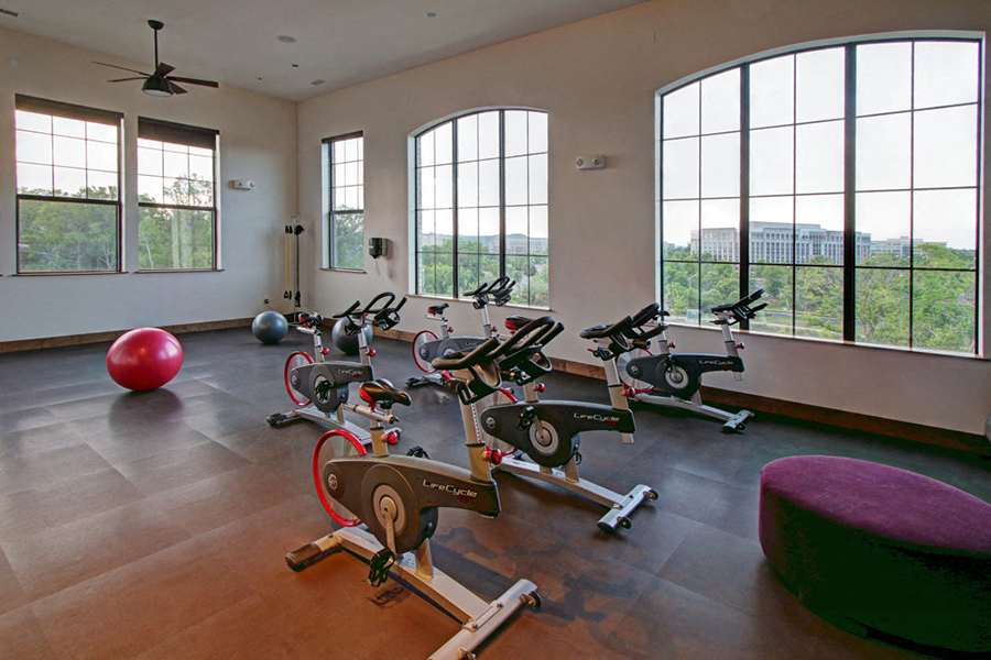 Berry Hills apartments near Vanderbilt Health Center - Cadence Cool Springs yoga/spin fitness studio