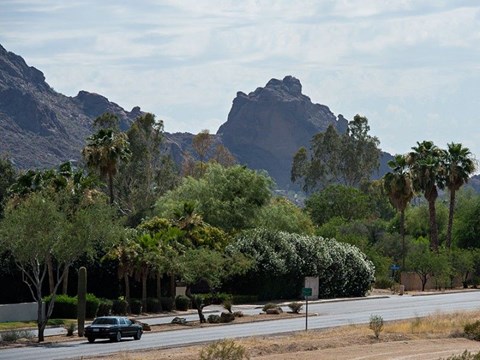 The Lincoln Scottsdale