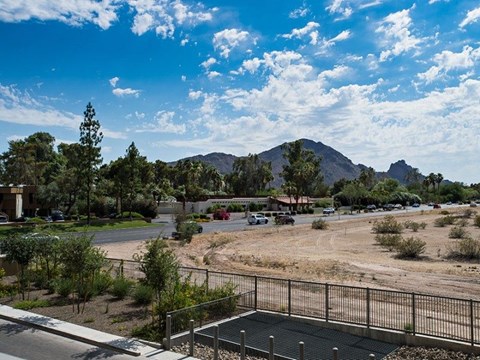 The Lincoln Scottsdale