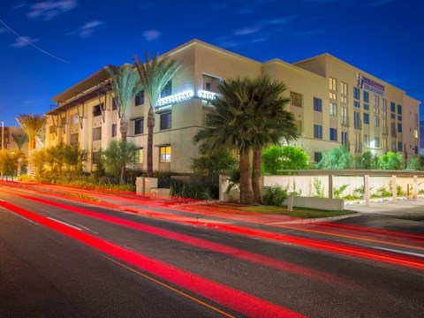 The Lincoln Scottsdale