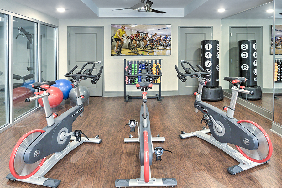 The Encore SouthPark - Charlotte, NC - fitness studio