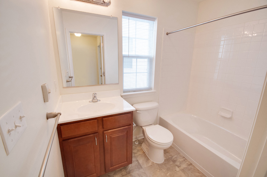 Overlook at Avalon Bathroom