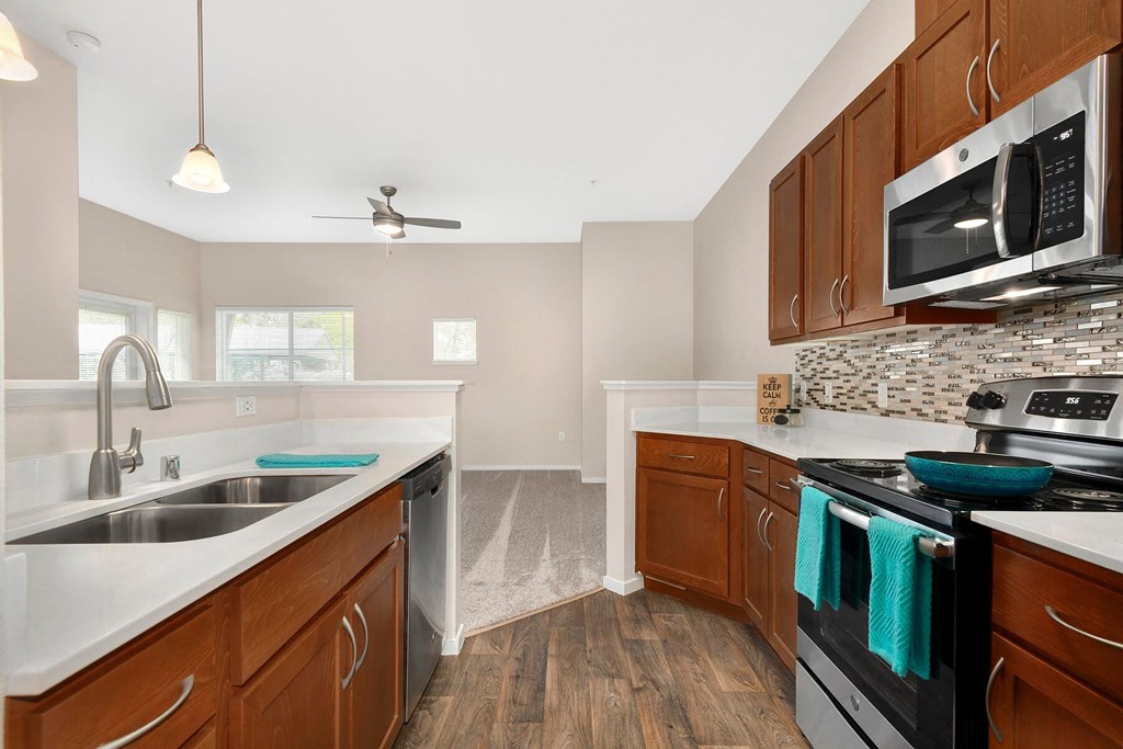 Over-the-Range Microwaves at Reunion at Redmond Ridge, 11315 Trilogy Pkwy NE