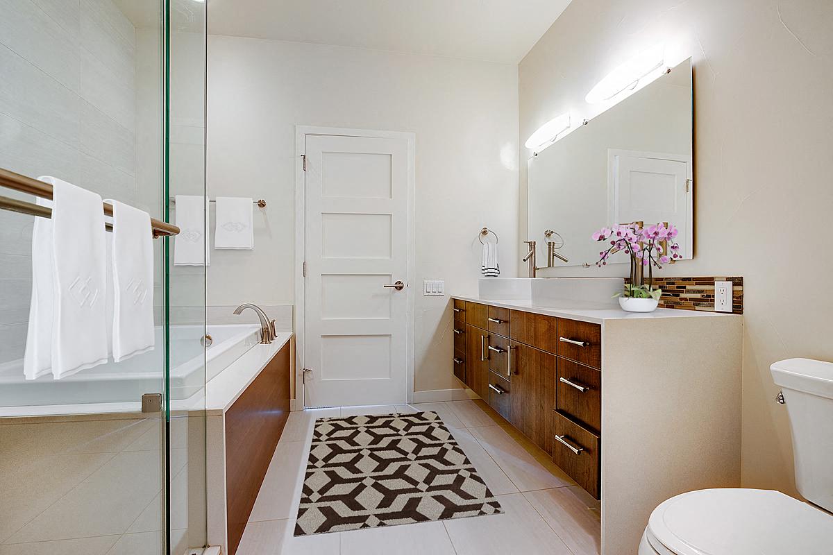 Ellsworth Townhouses in Denver, CO