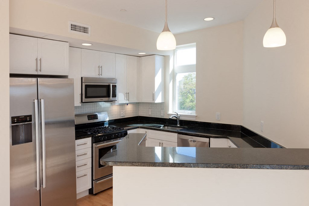 Granite Countertops at 7 Cameron, Cambridge, MA 02140