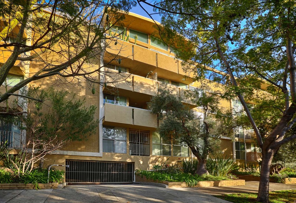 the building in which the apartment is located