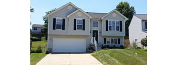 2616 Berwood Ln. Hebron, KY 41048