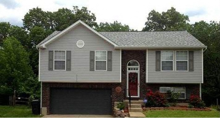 9121 Hawksridge Dr. Covington, KY 41017