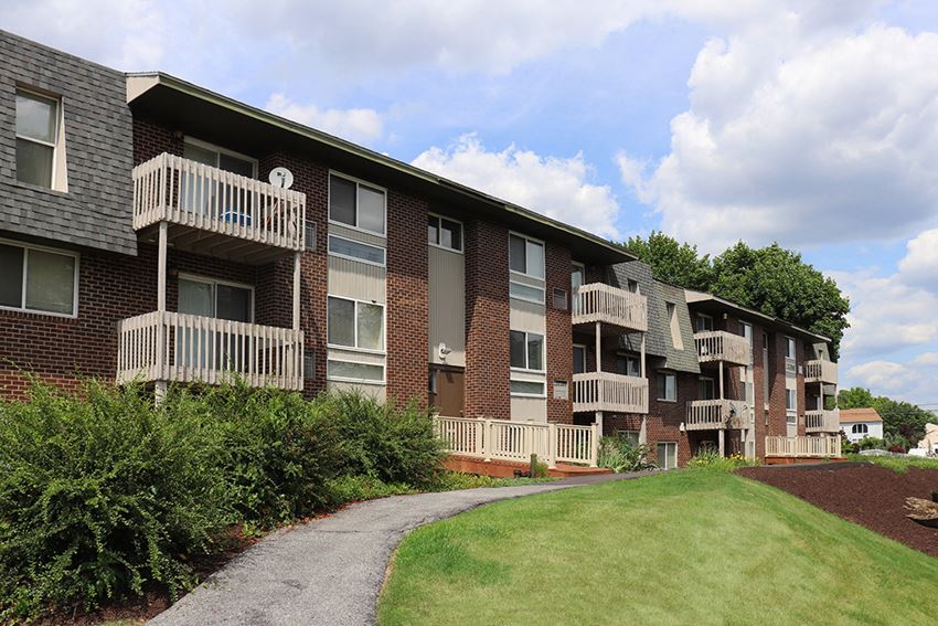 Spring Ridge Apartments, 1302 N. 13th Street, Whitehall, PA RentCafe