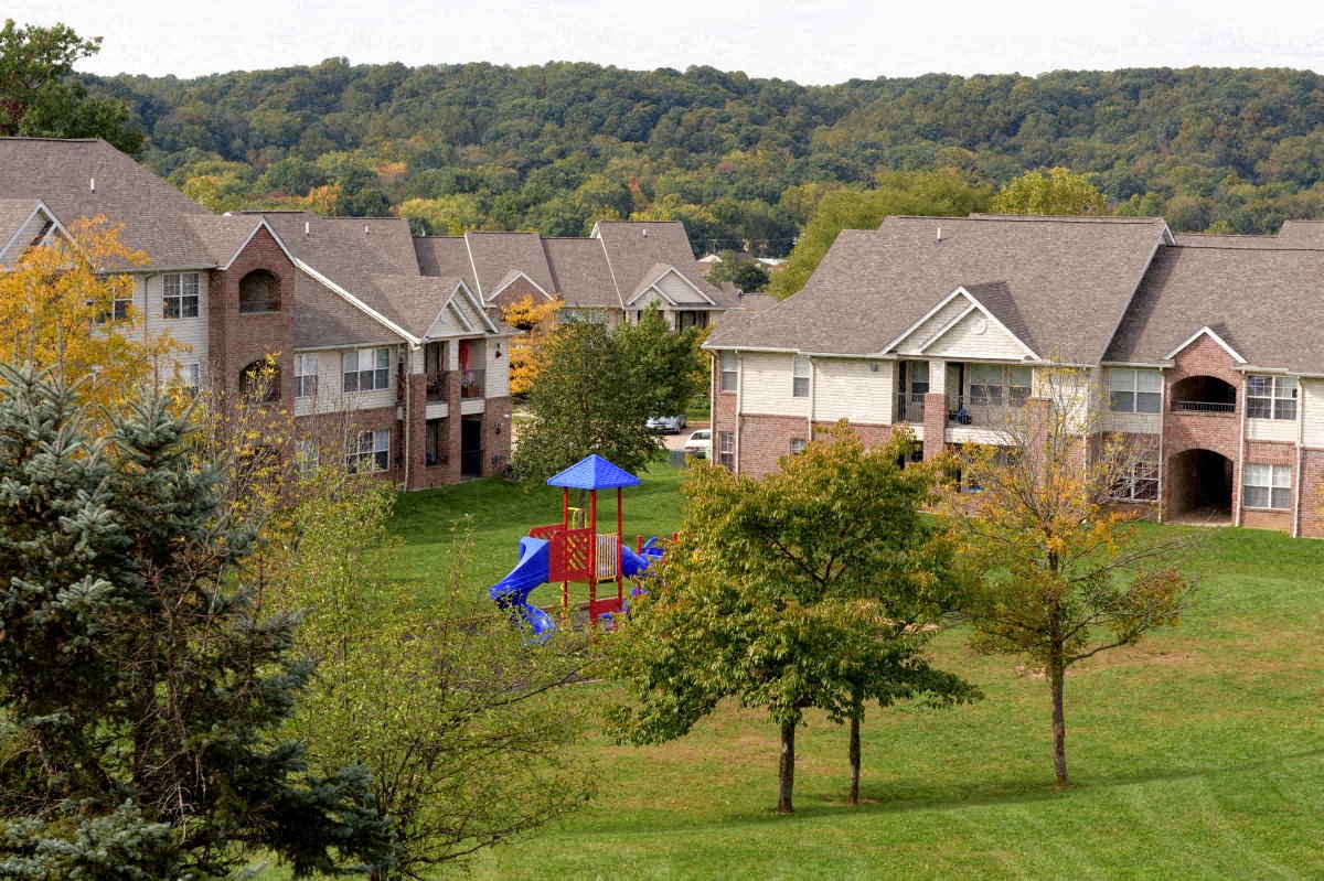 Cascade Falls Apartments, 1761 E. Waterford Ct., Akron, OH RentCafe