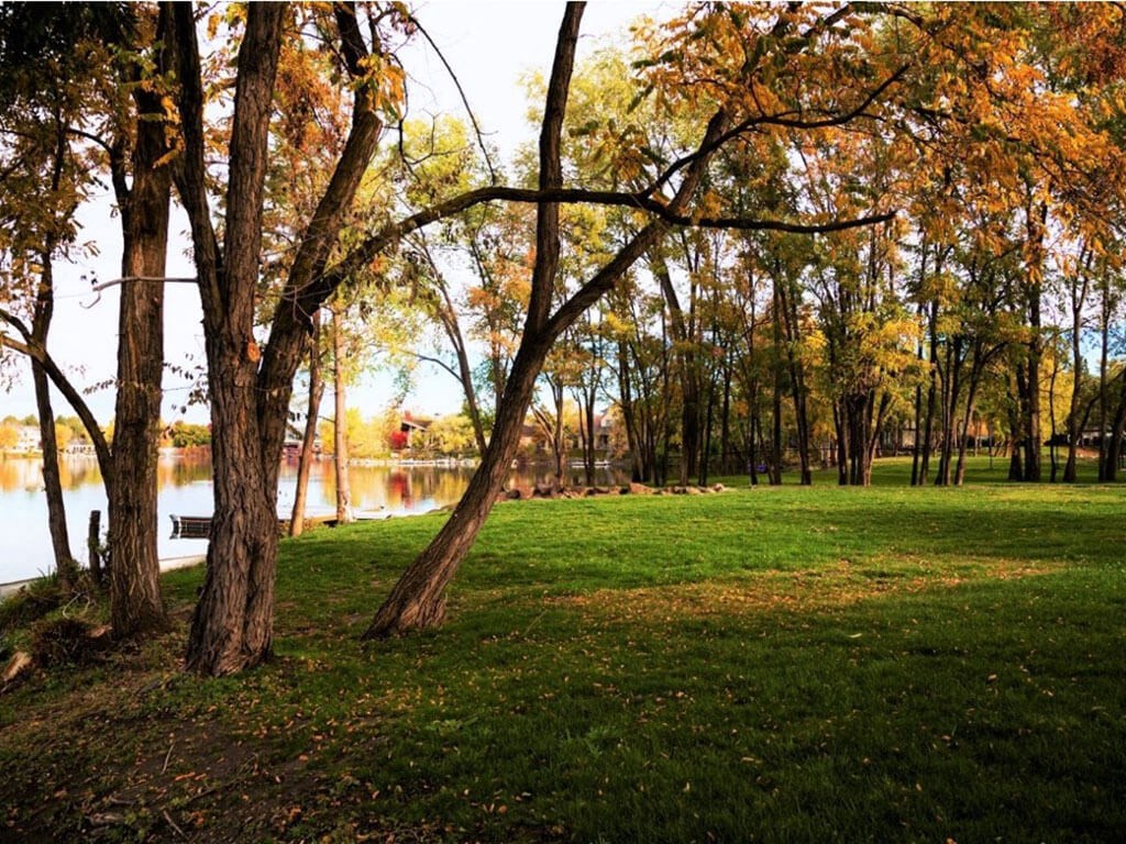 Lake With Green Outdoors at Edgewater Apartments, Boise, Idaho