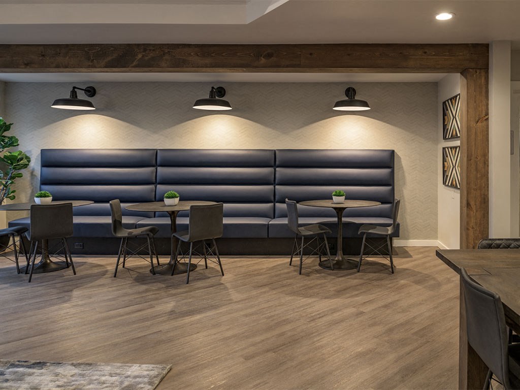 Eat-In Table With High Chairs In Clubhouse at Edgewater Apartments, Boise, ID, 83703