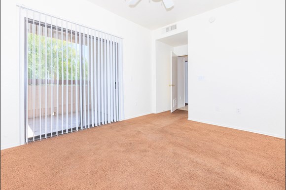 Life Storage At 13902 N 59th Ave Glendale