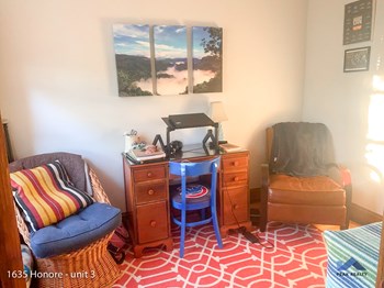 1635 N. Honore St. 2 Beds Apartment for Rent - Photo Gallery 5