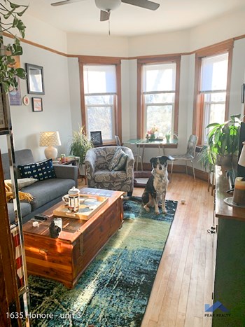 1635 N. Honore St. 2 Beds Apartment for Rent - Photo Gallery 2