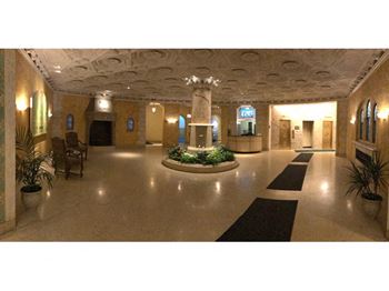 Atrium Style Lobby at Park View Apartments, Chicago, 60614