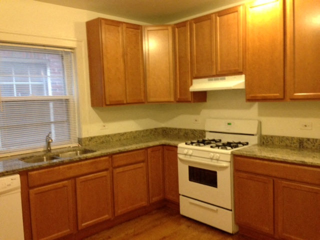 Large 3 br Kitchen