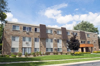 325 Ramblewood Dr. 1-2 Beds Apartment for Rent - Photo Gallery 1