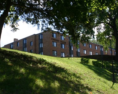 101 Glenwood Avenue 3 Beds Apartment for Rent
