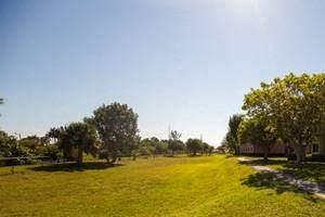 exterior landscape of apartment complex_Westview Gardens Apartments Miami, Florida