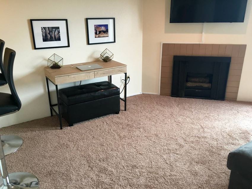 2500 Sentry Dr 1-2 Beds Apartment for Rent - Photo Gallery 1