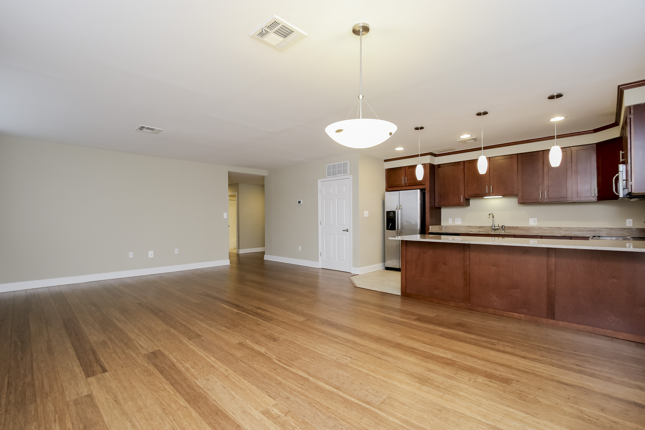 Harbor Hill Apartments Apartments In Baltimore Md