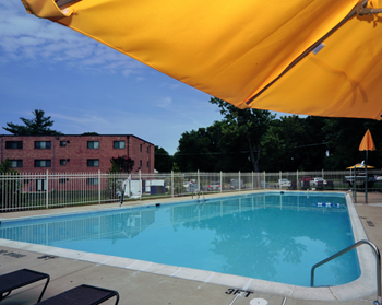 Swimming Pool With Sparkling Water at Overlook Apartments, Hyattsville, 20782