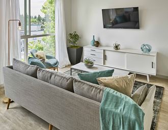 The Bowman Seattle WA Living room - Photo Gallery 3