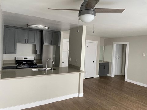 1234 N. Edgemont St. 1 Bed Apartment for Rent - Photo Gallery 7