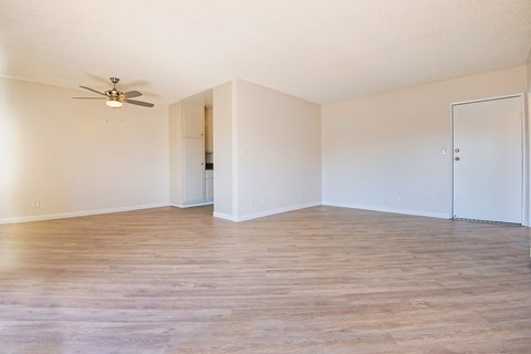 5068 Franklin Ave Studio-2 Beds Apartment for Rent - Photo Gallery 10