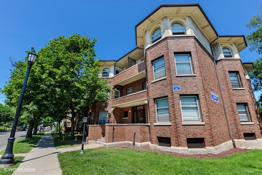 100 Best Apartments in Evanston, IL (with reviews) RENTCafé