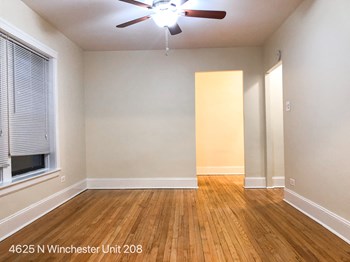 4625-35 N. Winchester Ave. Studio-1 Bed Apartment for Rent - Photo Gallery 2