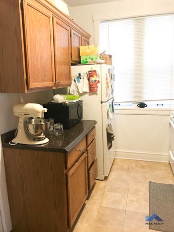 818-20 Forest Ave. 1-2 Beds Apartment for Rent - Photo Gallery 3