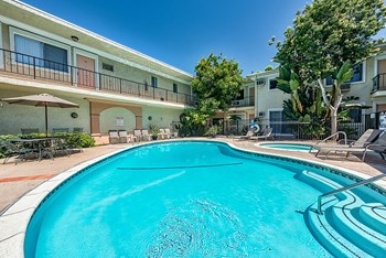 18550 Citronia Street 1-3 Beds Apartment for Rent - Photo Gallery 2