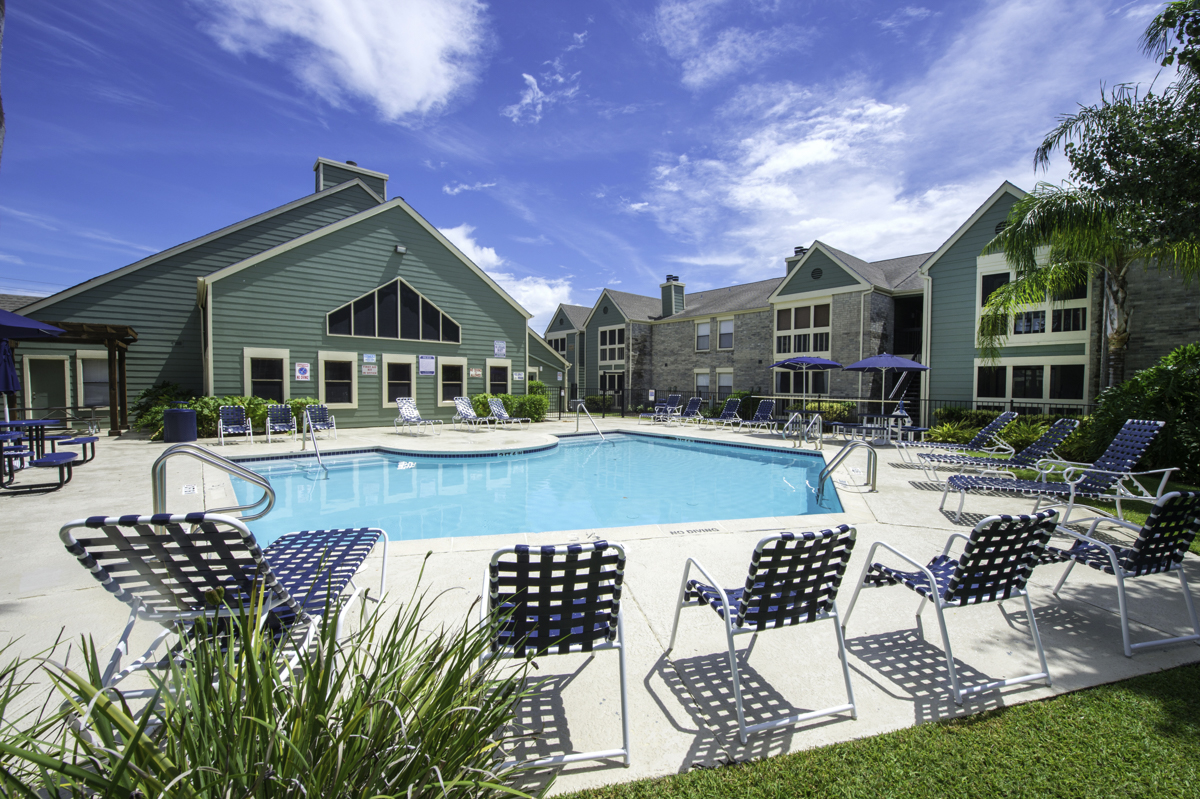 Willow Springs Apartments in Pasadena, TX