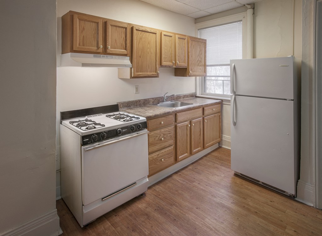 Amazing kitchens with modern appliances at Willett Apartments, Albany