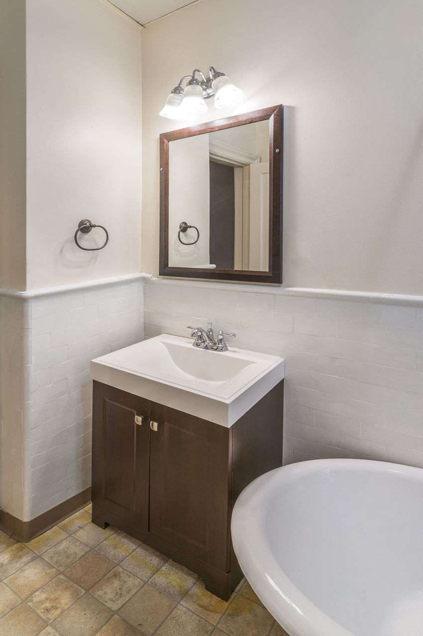88 Willett Street Studio-3 Beds Apartment for Rent - Photo Gallery